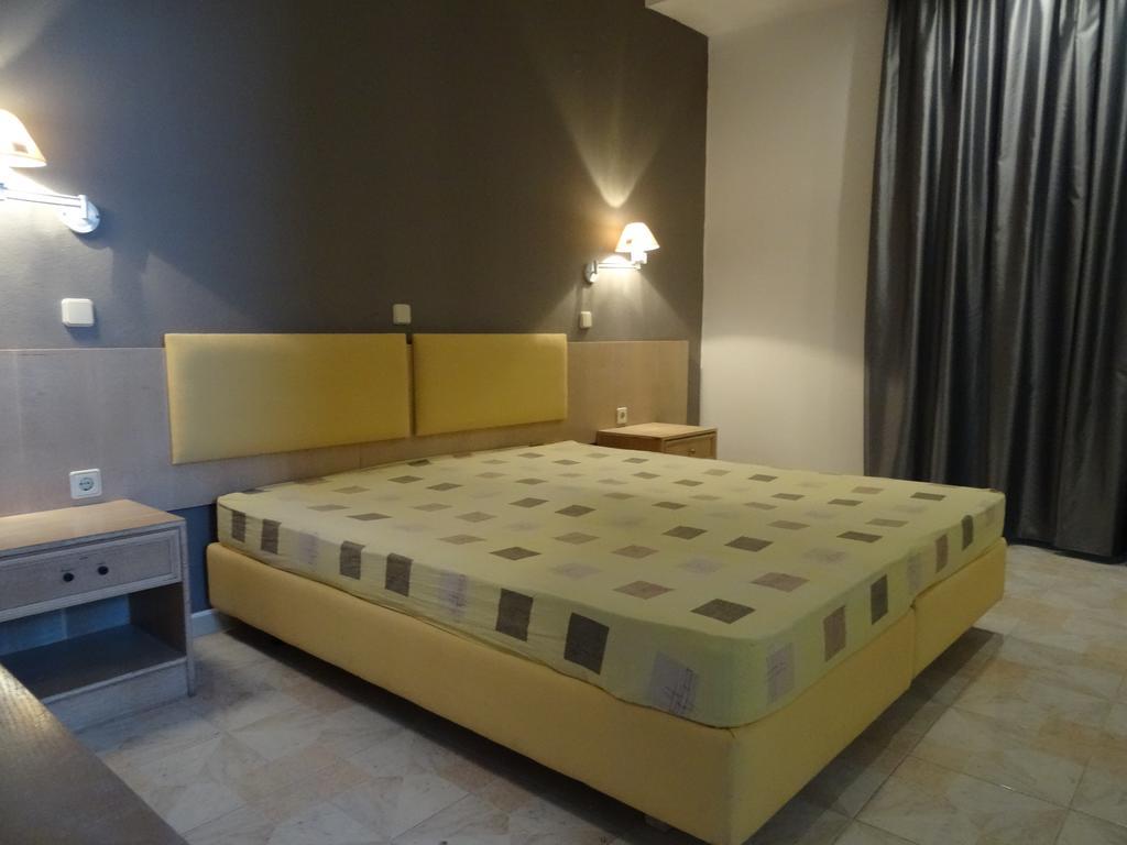 Evas Rooms ฟาลิรากี ภายนอก รูปภาพ